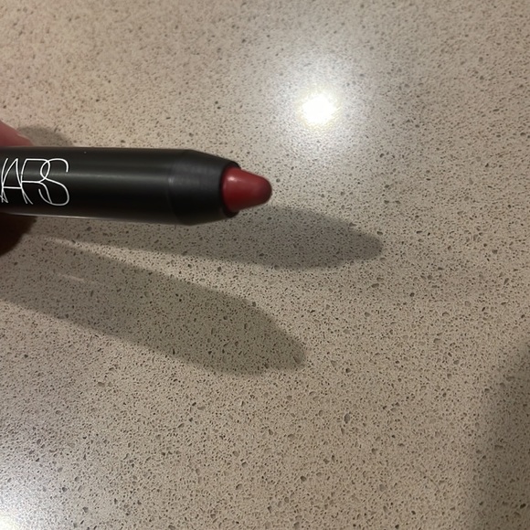 Nars Cruella Mini lipstick - Picture 2 of 3